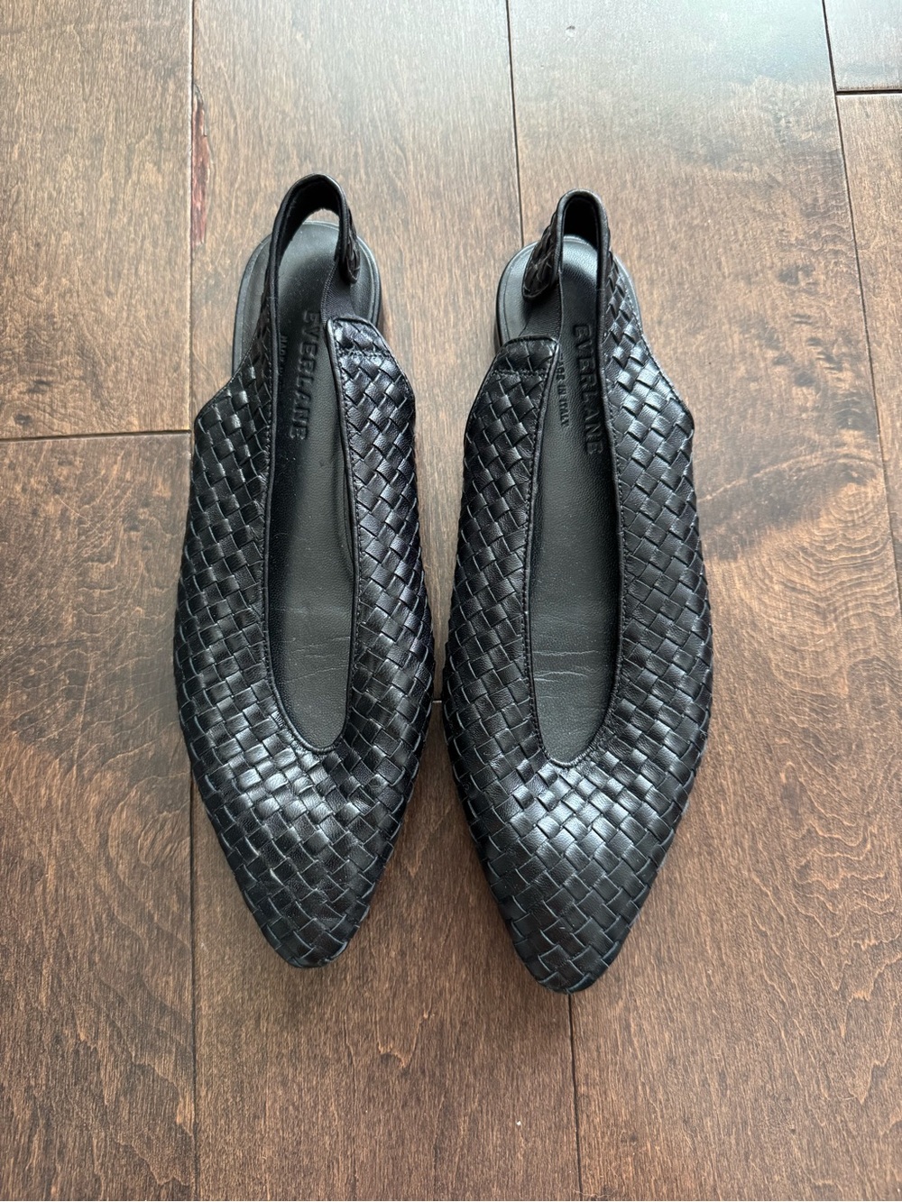 Woven italian made leather slingbacks